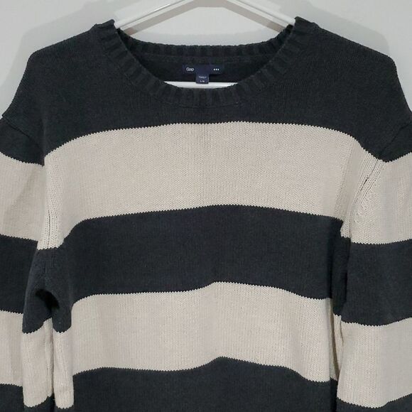 GAP Lrg Oat Stripe Crm & Gry Crew Neck Sweater - Picture 2 of 6